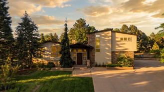 5403 S Chester Ct - Photo 1 of 1