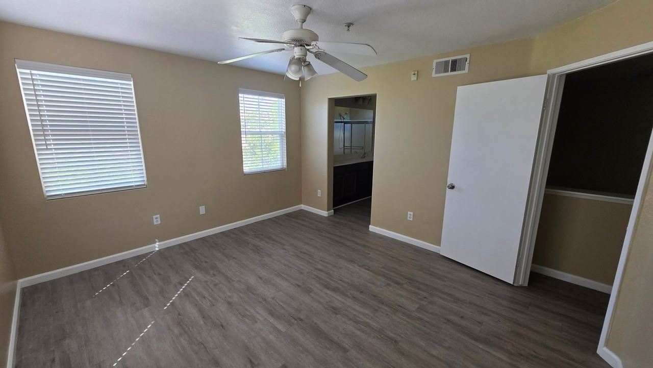 4529 Northern Moon Way - Photo 7 of 19