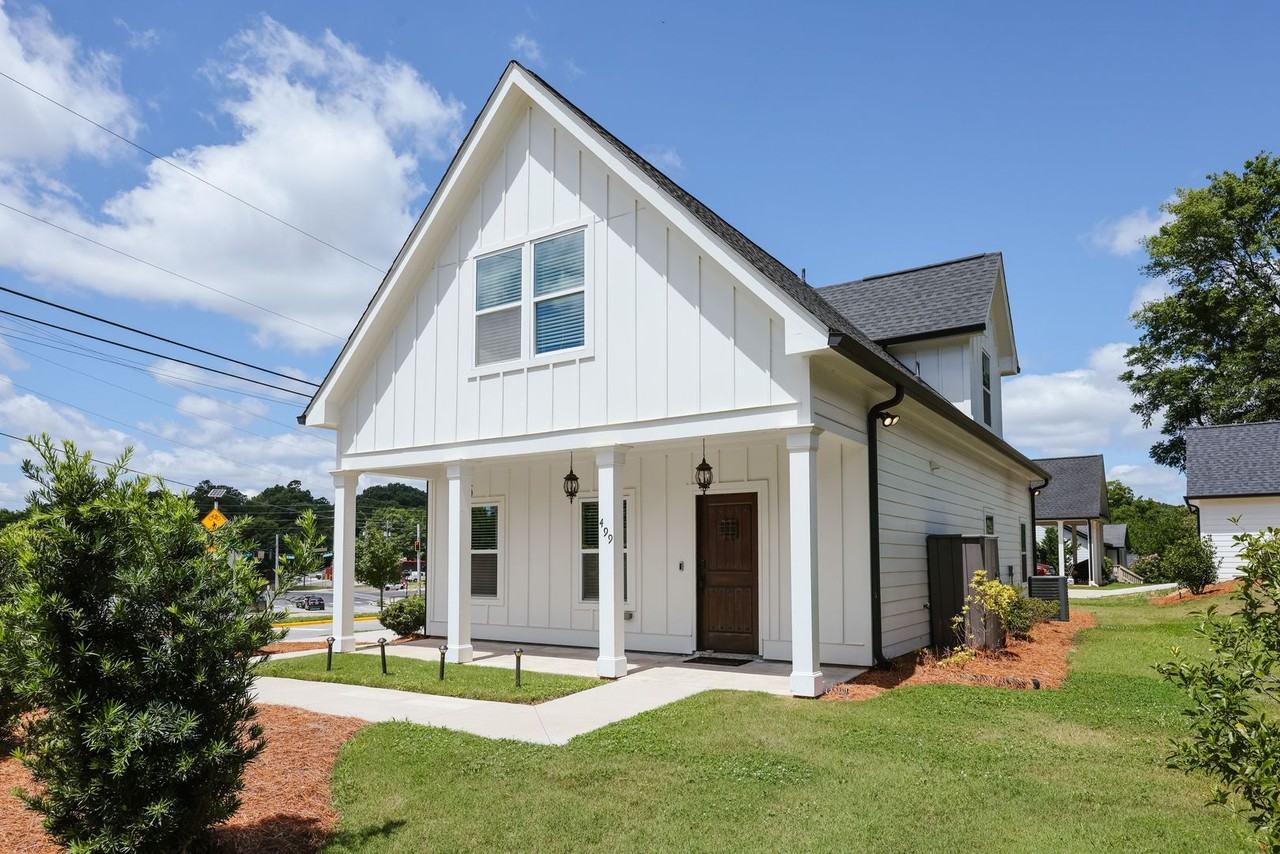 499 Little Oak St - Photo 4 of 50