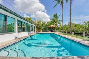 featured image of 956 Se 10th Ct