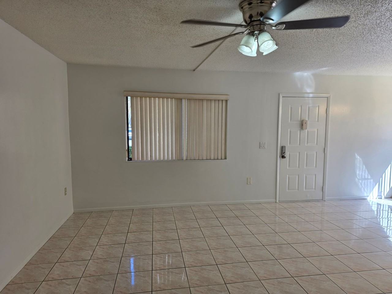 2713 Oak Park Way - Photo 6 of 21