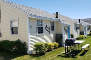 featured image of 173 E Grand Ave