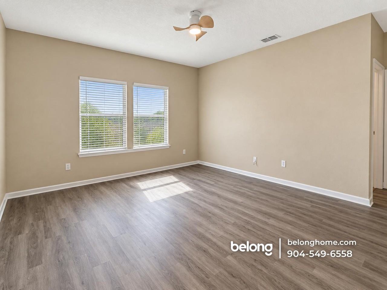 1181 Kendall Dr - Photo 4 of 10