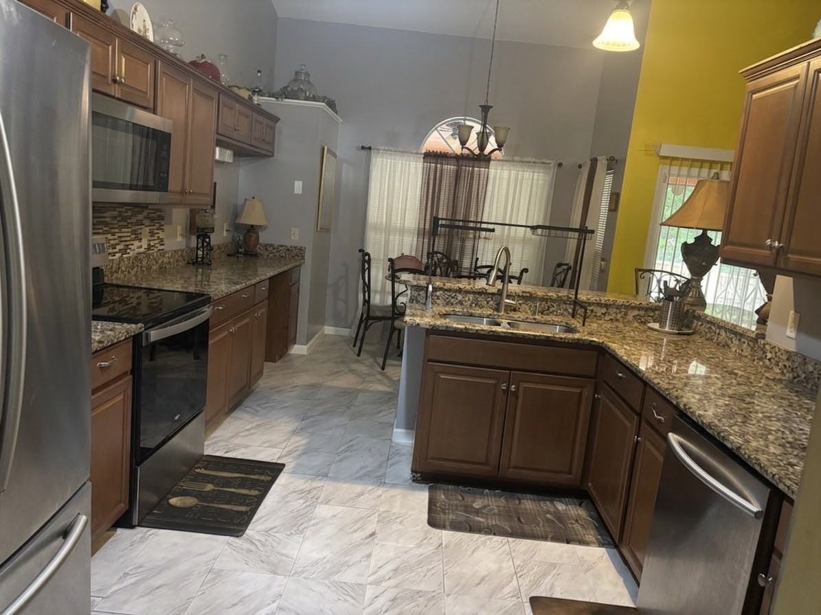 7255 Hiawassee Oak Dr - Photo 5 of 10