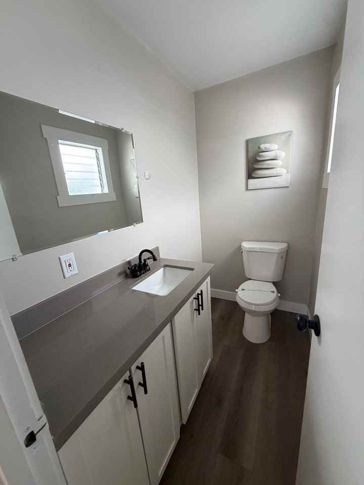 550 E Foothill Blvd #550 - Photo 4 of 9