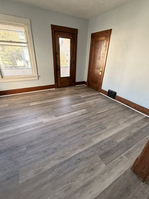 1308 8th St Nw #2W - Photo 3 of 14