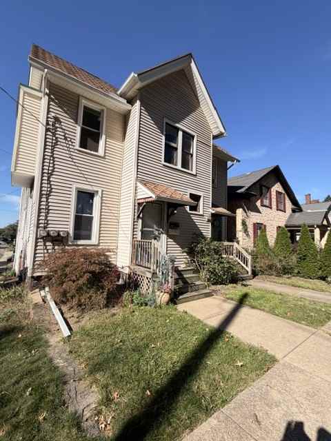503 4th St Ne #UP - Photo 5 of 6
