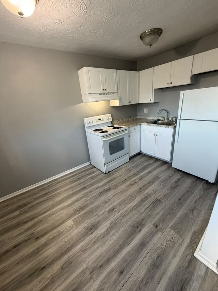 4640 Oberlin Avenue #4640-B1 - Photo 2 of 18