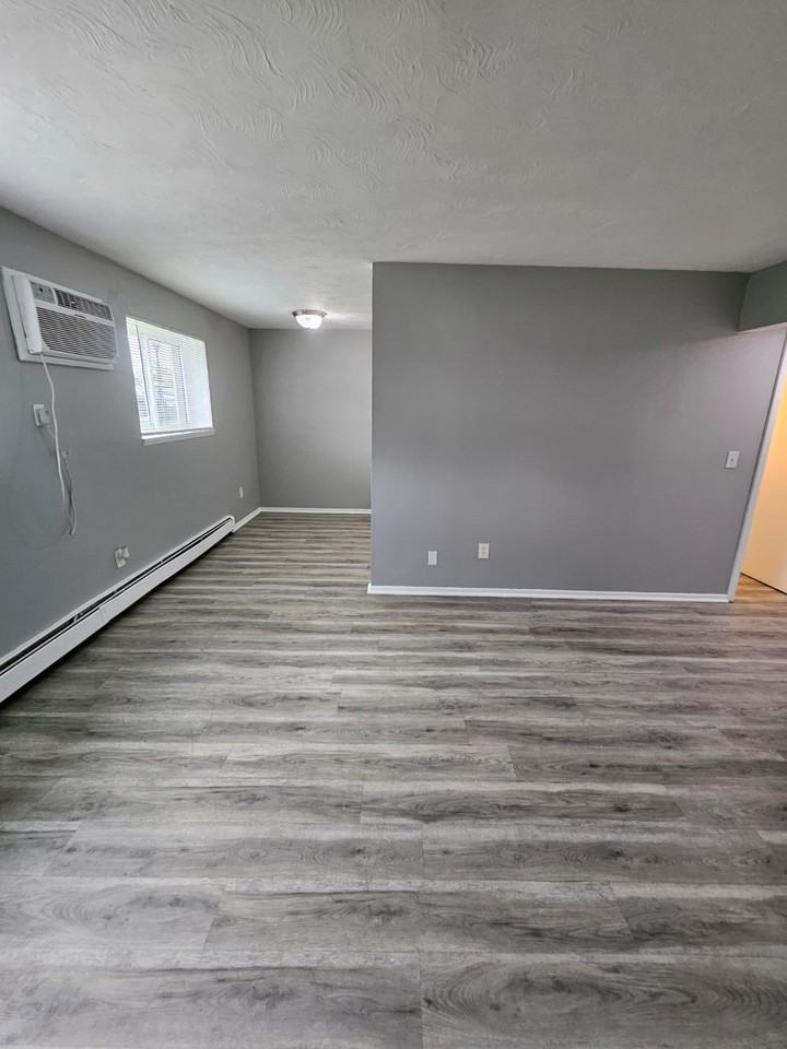 4640 Oberlin Avenue #4640-B1 - Photo 4 of 18