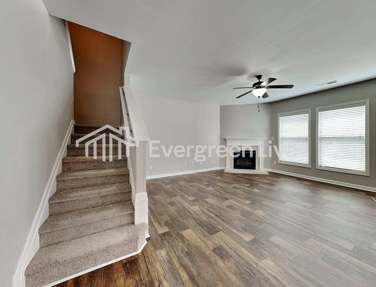 215 Farm Manor Ct - Photo 4 of 22