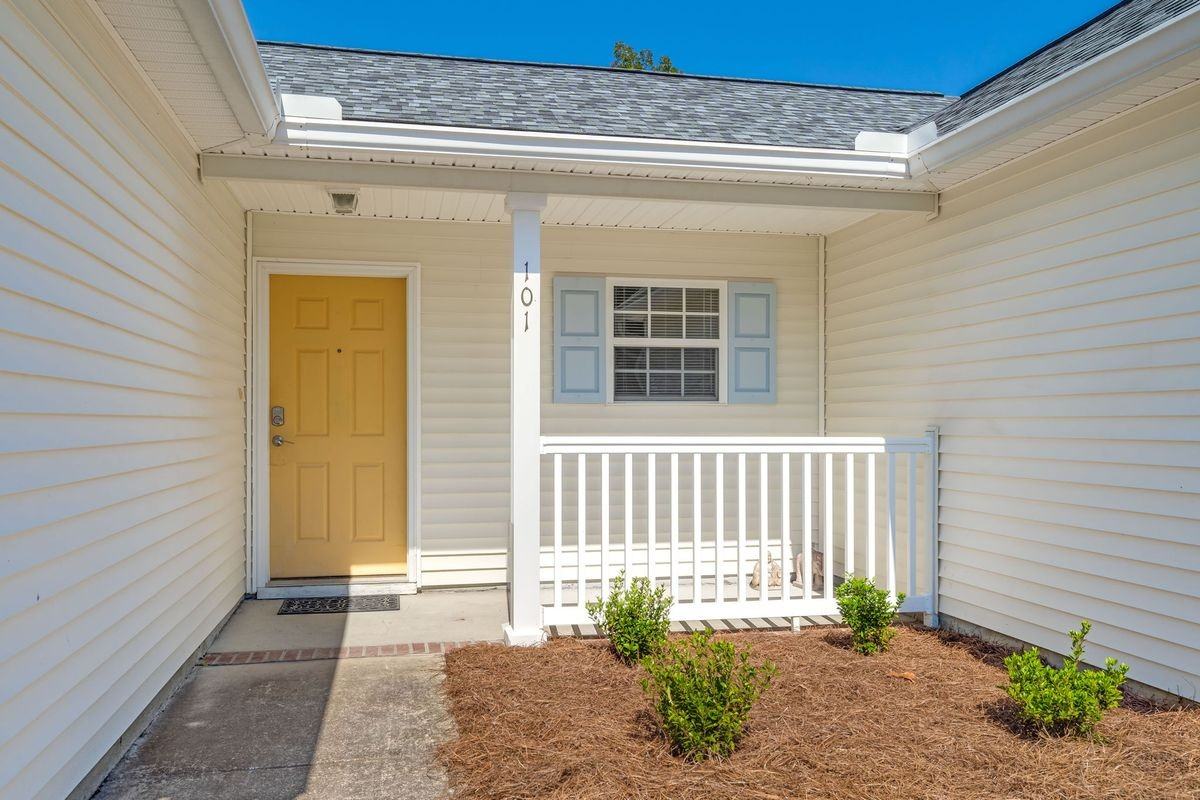 101 Eather Dr - Photo 2 of 27