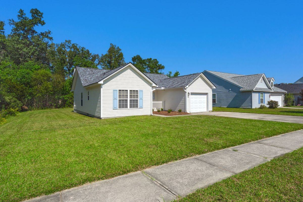 101 Eather Dr - Photo 3 of 27