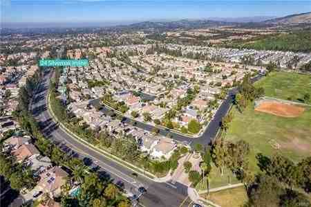 24 Silveroak - Photo 4 of 24