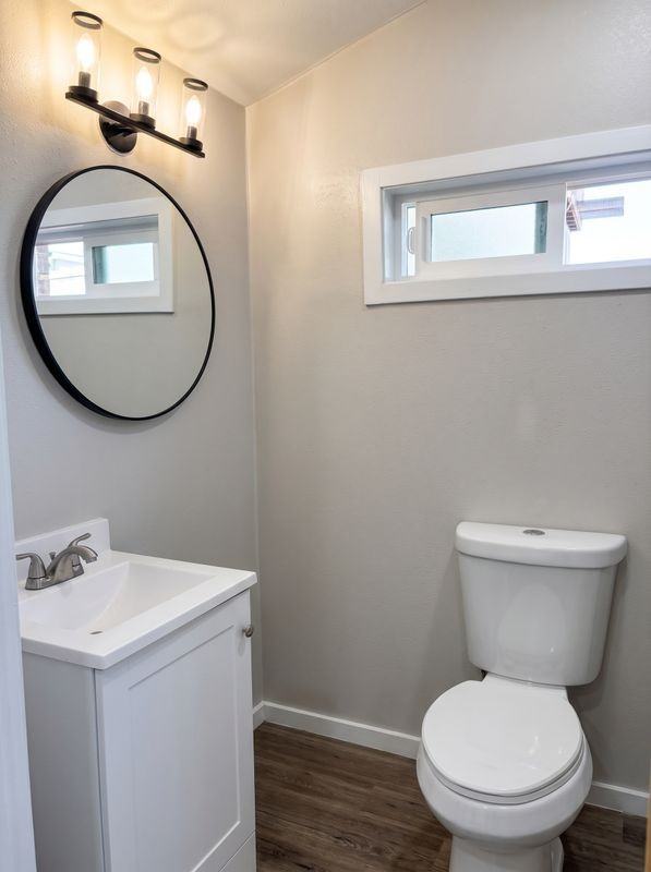 1713 Lucerne Ave - Photo 6 of 7