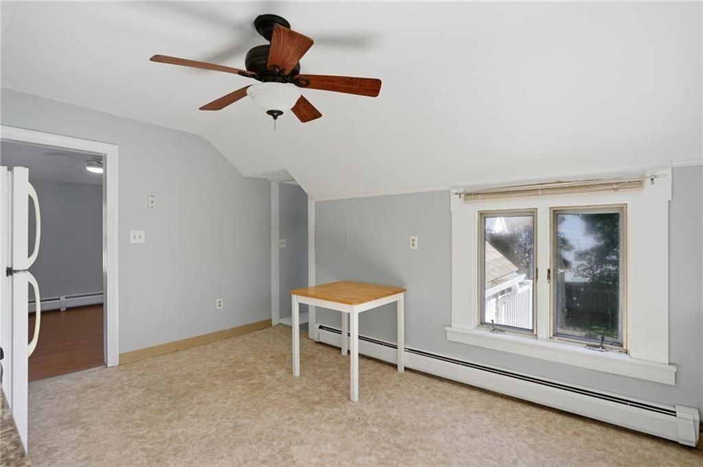 11 Meadow St ##B - Photo 3 of 22
