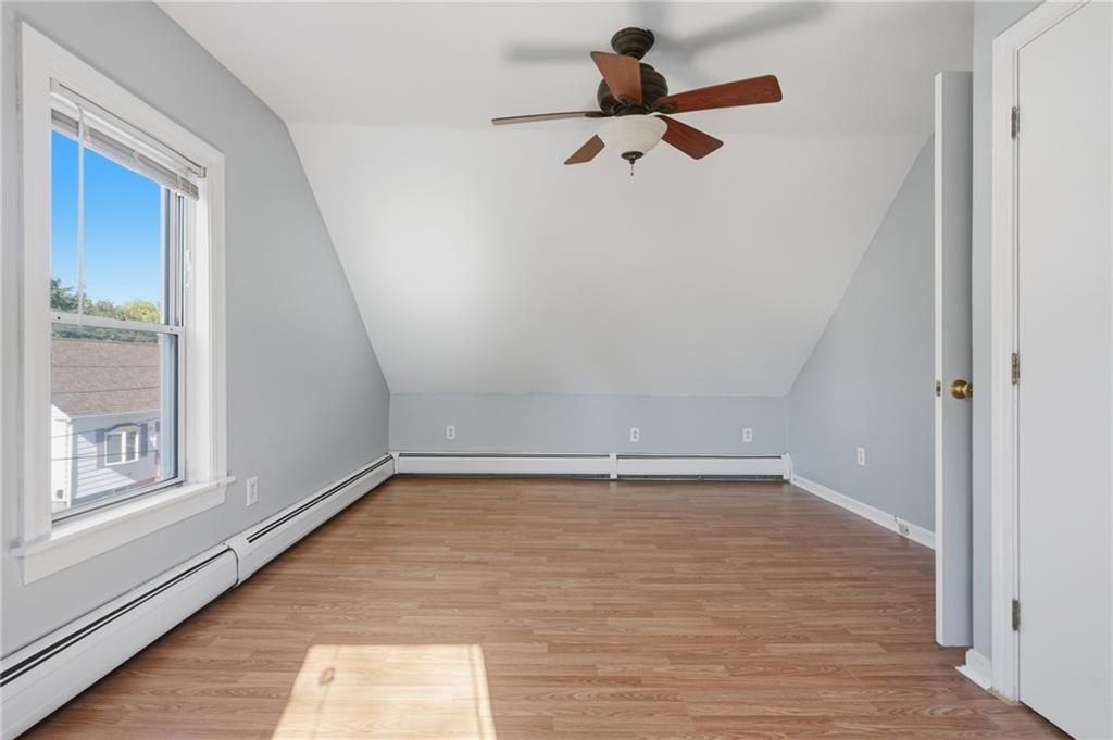 11 Meadow St ##B - Photo 7 of 22