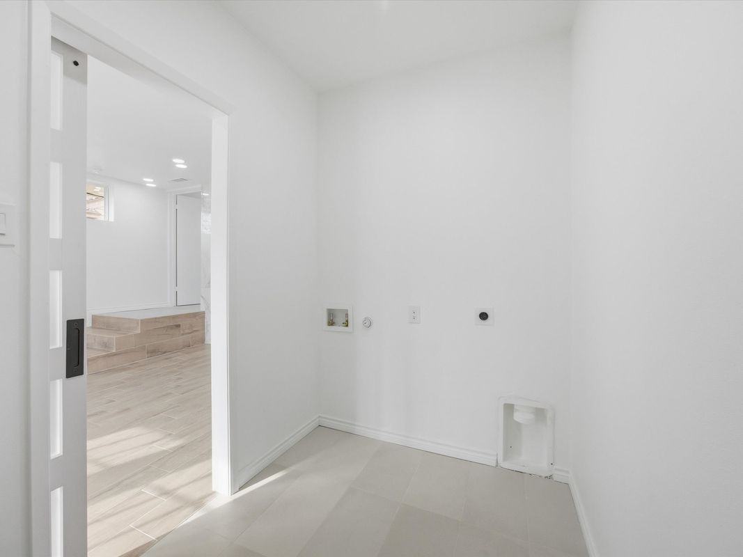 10270 Kilkenny Pl - Photo 7 of 9