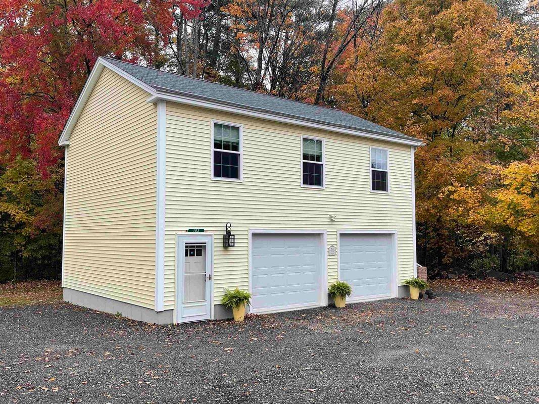103 Brentwood Rd - Photo 2 of 17