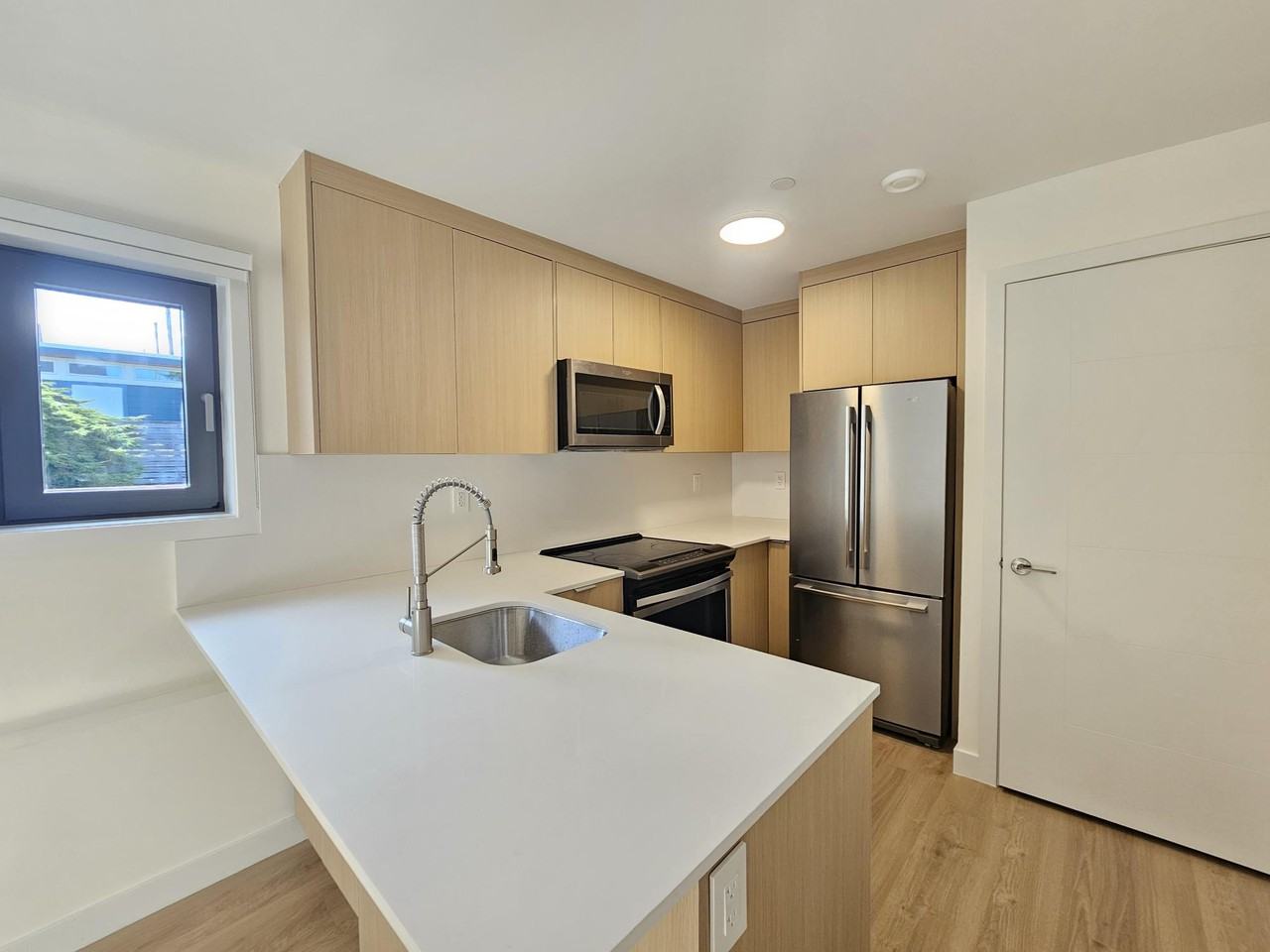 Slocan St & E 21st Ave #3 - Photo 2 of 13