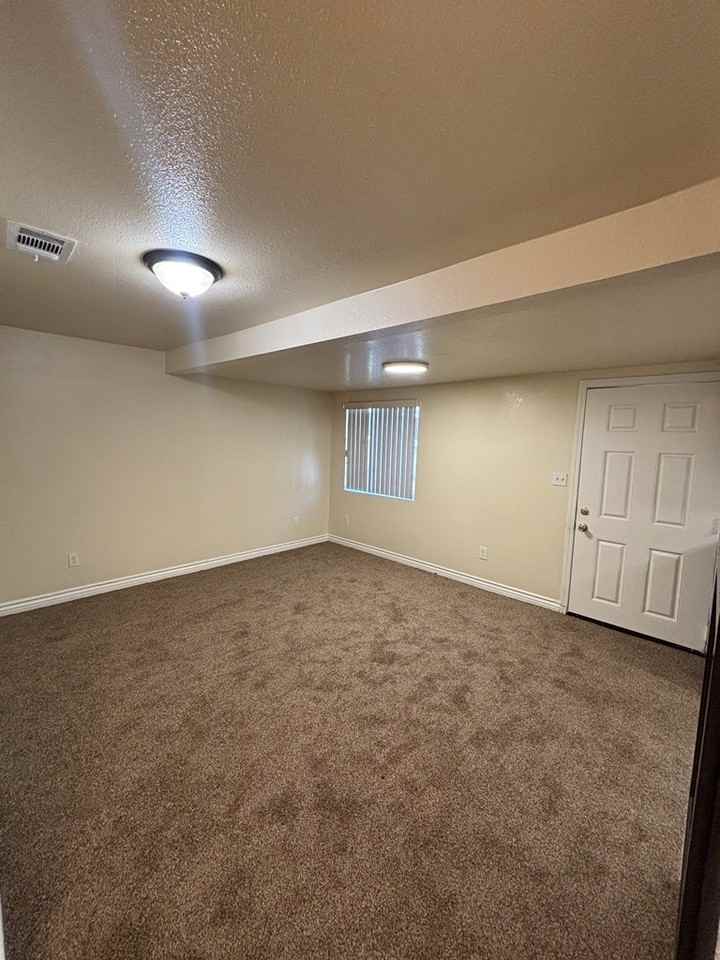 226 1/2 West 60th Street - Photo 3 of 15