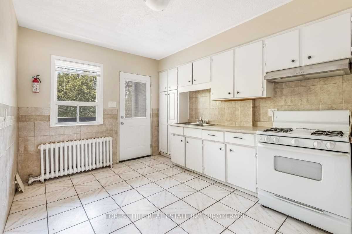 634 Vaughan Rd - Photo 5 of 11