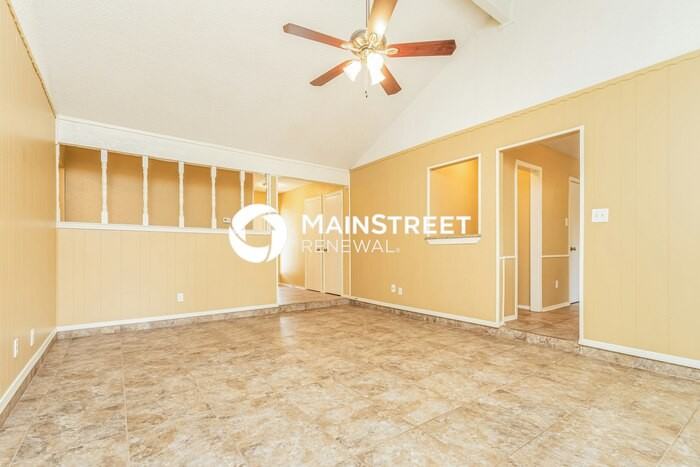 3410 Dovecreek Dr - Photo 4 of 16