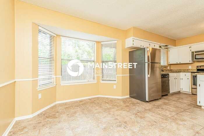 3410 Dovecreek Dr - Photo 5 of 16