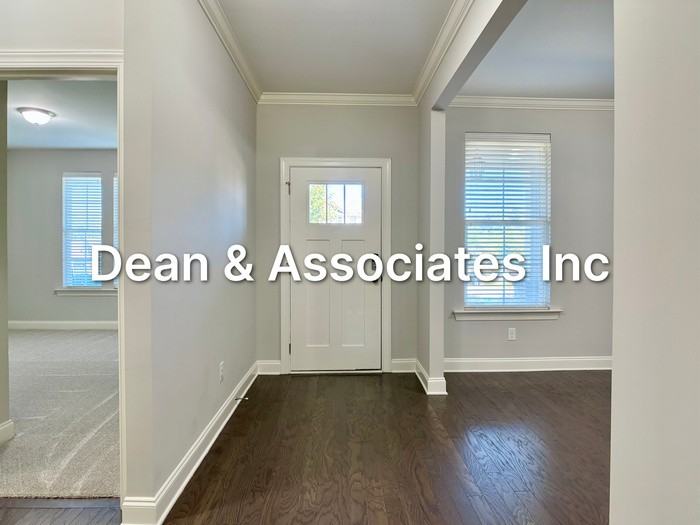 4028 Laura Ln - Photo 2 of 20