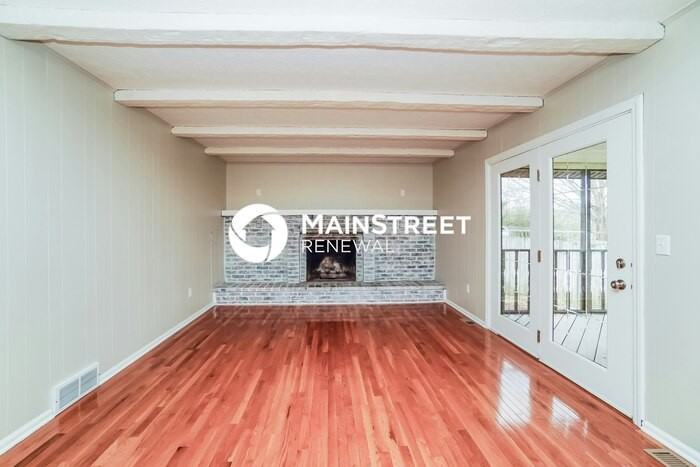 621 Governors St - Photo 2 of 18