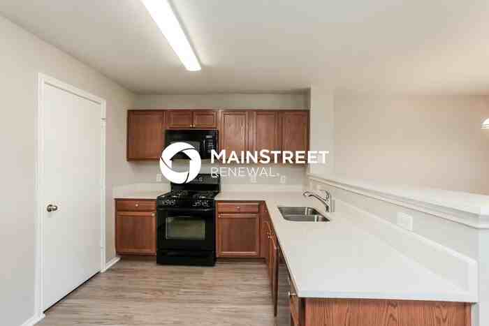 2902 Candleside Dr - Photo 5 of 17