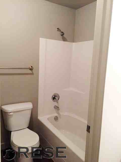 752 E 150 N - Photo 7 of 20