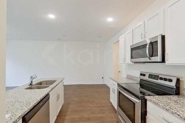 110 Dudley Way Sw - Photo 6 of 22