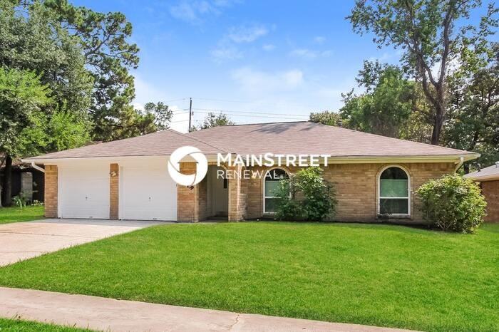 2618 Leichester Dr - Photo 3 of 16