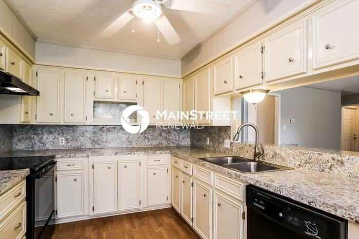 2618 Leichester Dr - Photo 7 of 16