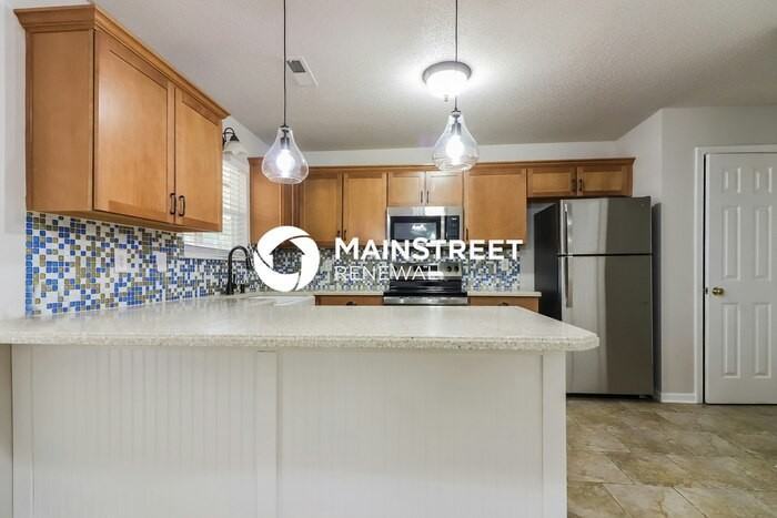 3702 Se Adams Dr - Photo 6 of 16