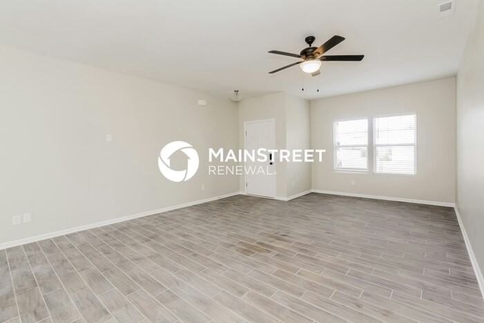 13030 Hill Pine Rd - Photo 4 of 17