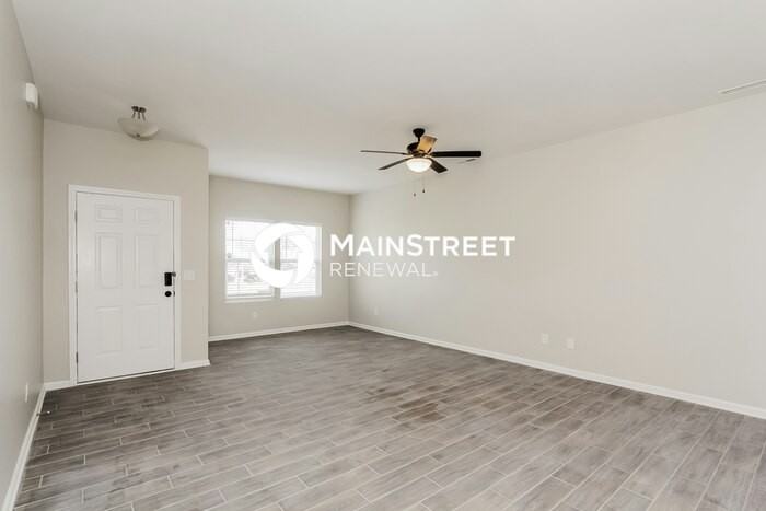 13030 Hill Pine Rd - Photo 5 of 17