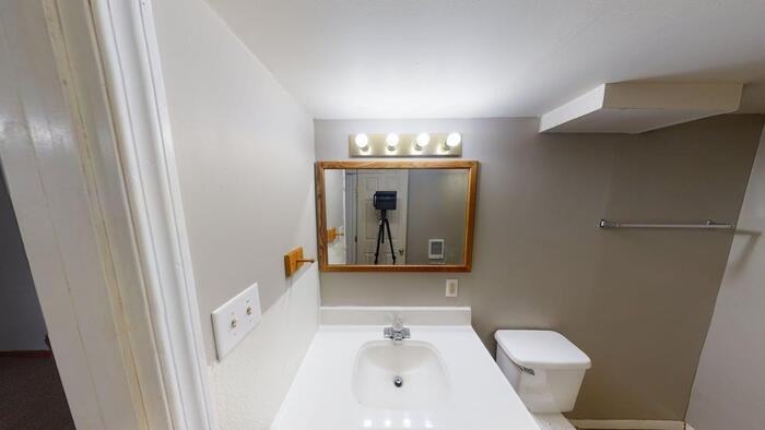 600 E Avenue D #5 - Photo 7 of 17
