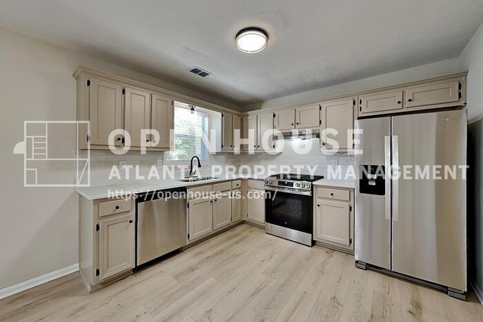 2351 Boone Pl - Photo 5 of 20