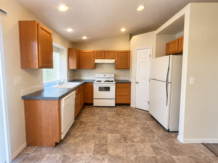 8097 Waterleaf Ave - Photo 4 of 14