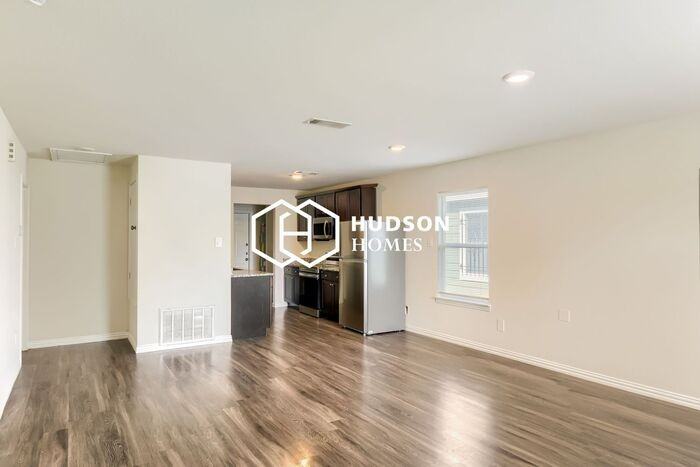 7965 Attwater St - Photo 4 of 14