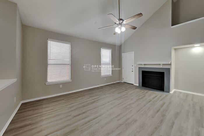 4315 Harvest Hill Rd - Photo 4 of 23