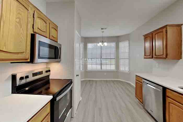 4315 Harvest Hill Rd - Photo 7 of 23