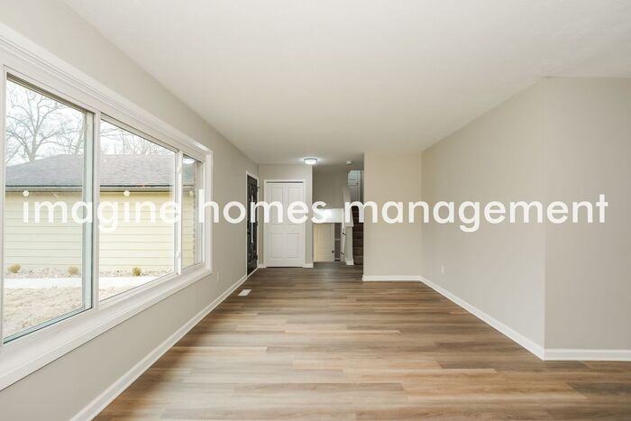 26429 Redwood Dr - Photo 5 of 22