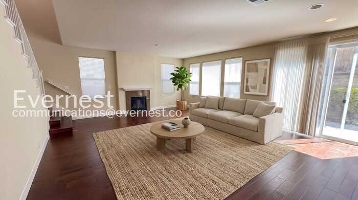 2735 Valley Oak Loop - Photo 3 of 35