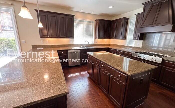 2735 Valley Oak Loop - Photo 5 of 35