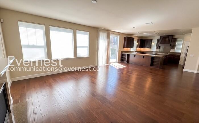 2735 Valley Oak Loop - Photo 7 of 35