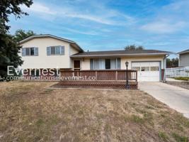 featured image of 1444 Southmoor Dr