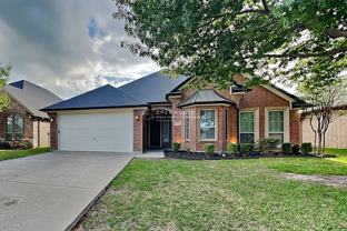 309 Hudson Ln - Photo 1 of 1