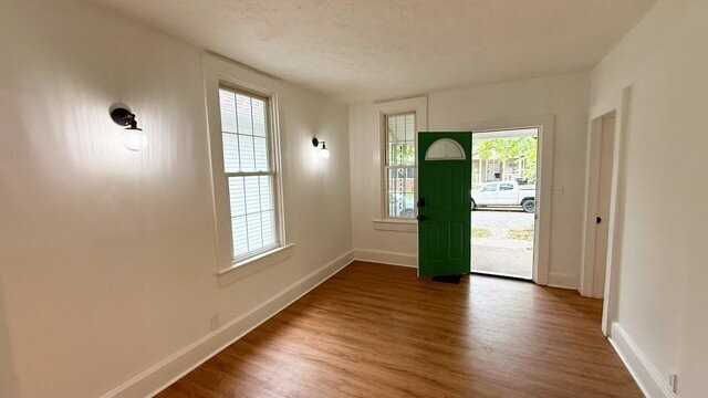 1750 S Talbott St - Photo 2 of 17